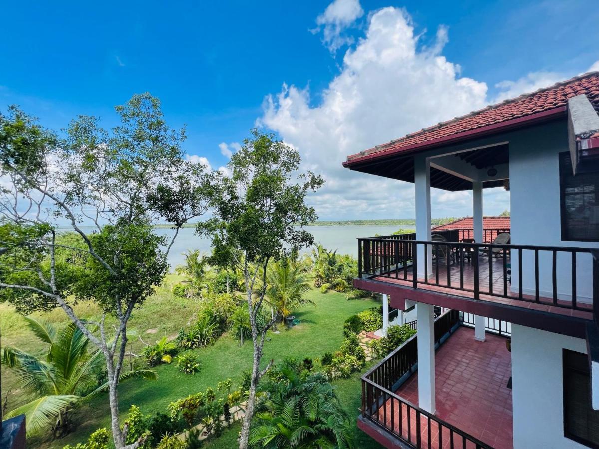 Ashansa Lagoon Resort Tangalle Exterior foto