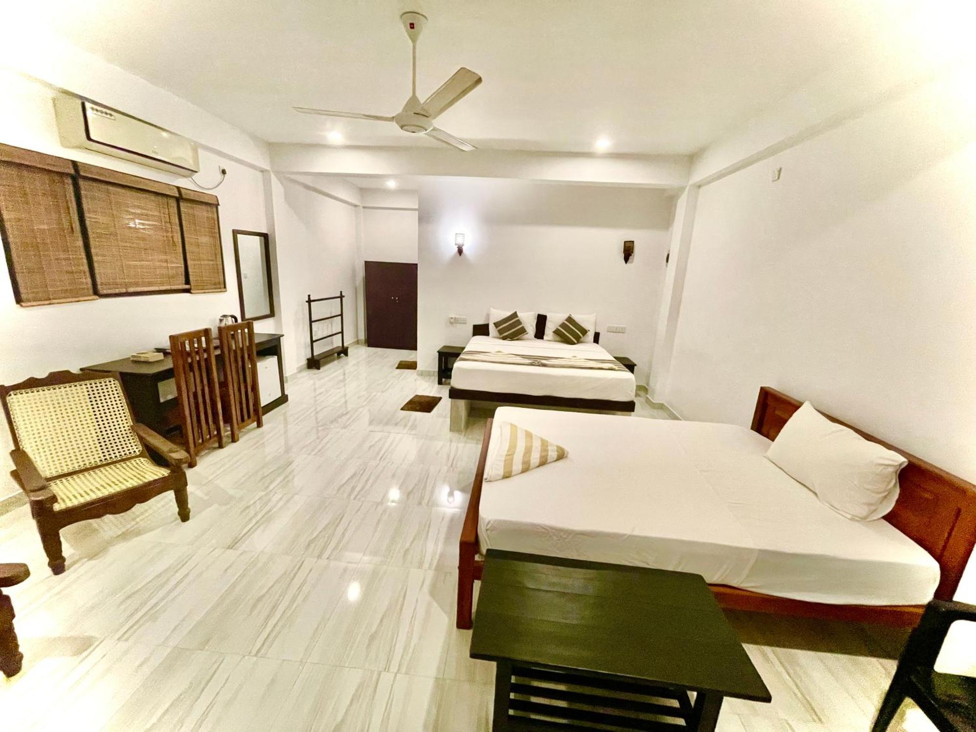 Ashansa Lagoon Resort Tangalle Exterior foto