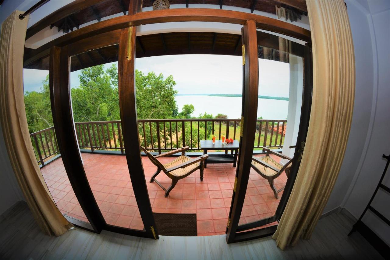 Ashansa Lagoon Resort Tangalle Exterior foto